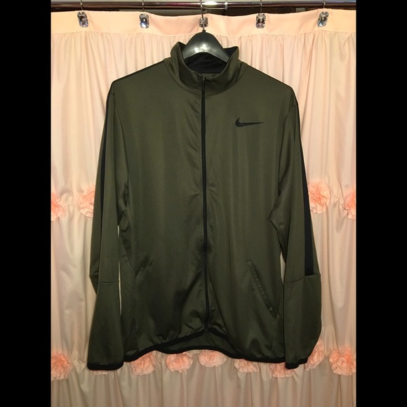 Nike Other - Men’s Olive Green and Black Nike Jacket